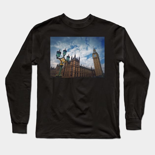 Big Ben and Parliament house Long Sleeve T-Shirt by psychoshadow